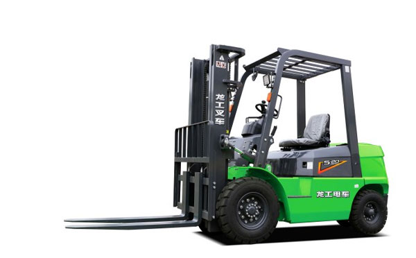 电平凉叉车的特性和作用 电平凉叉车的特性和作用