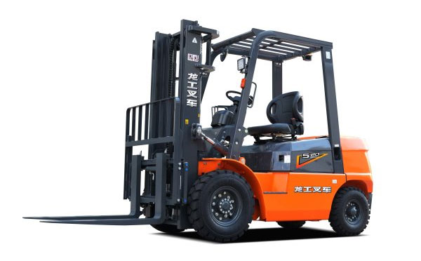 平凉电动叉车春季如何保养？